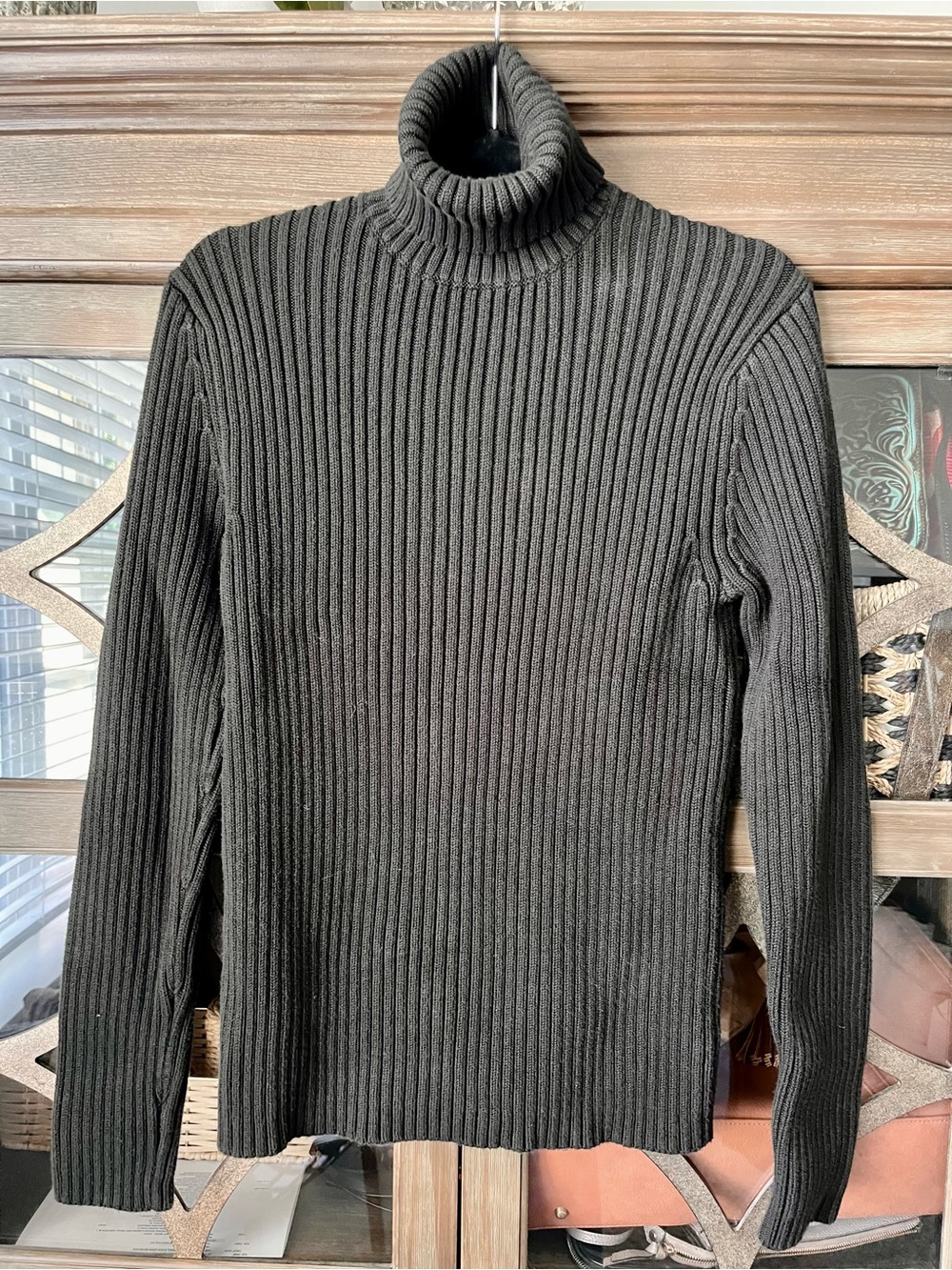 Banana Republic Men's 96% Cotton Dark Mocha/Charcoal Ribbed Turtleneck Sweater